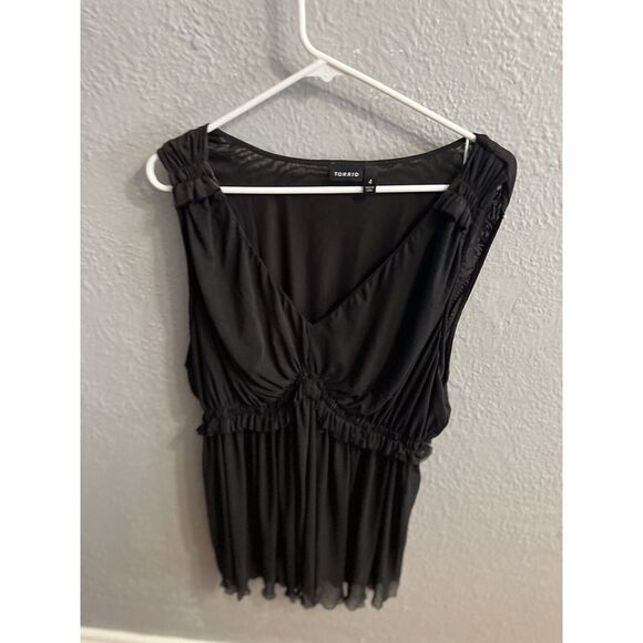 Torrid‎ Women Top 4 Black Blouse  V Neck Elastic Waisr Sleeveless - Picture 3 of 8